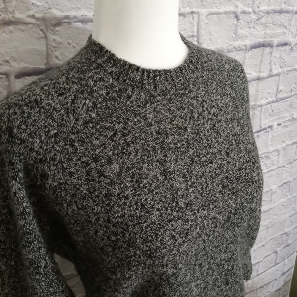 BOGO🆓 | NWOT J. Crew Long Sleeve Knit Sweater - Picture 2 of 6